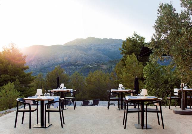 El mejor precio para Vivood Lanscape Hotel. El entorno más romántico con nuestro Spa y Masaje en Alicante